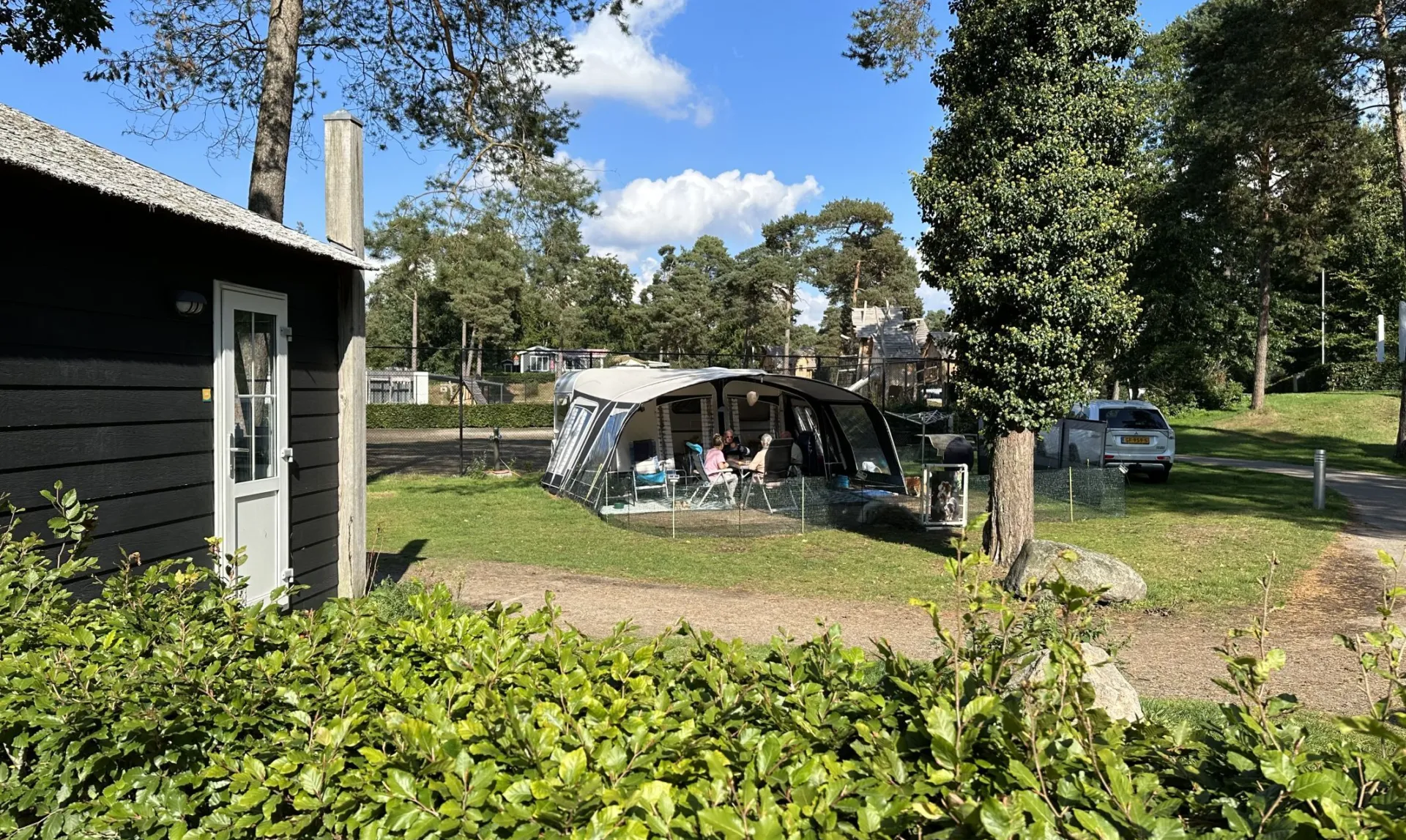 Camping met prive sanitair Veluwe en keuken Landhuisje 11