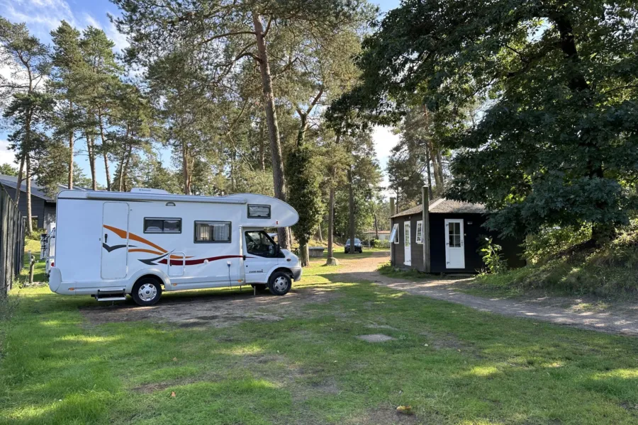 Camping met prive sanitair Veluwe en keuken Landhuisje 12